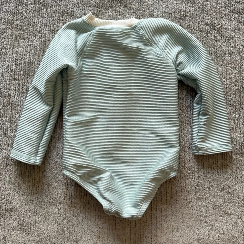 Little Co by Lauren Conrad Ribbed One-Piece Rash Guard Swimsuit 12M‎